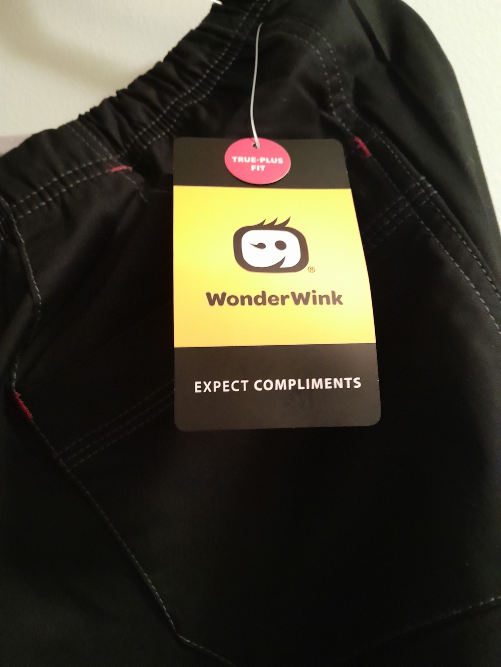 WonderWink Black Cargo Scrub Pants - Picture 2 of 6